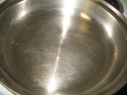 Stainless Steel Pan After Cooking Egg -- Everyday Homemaking